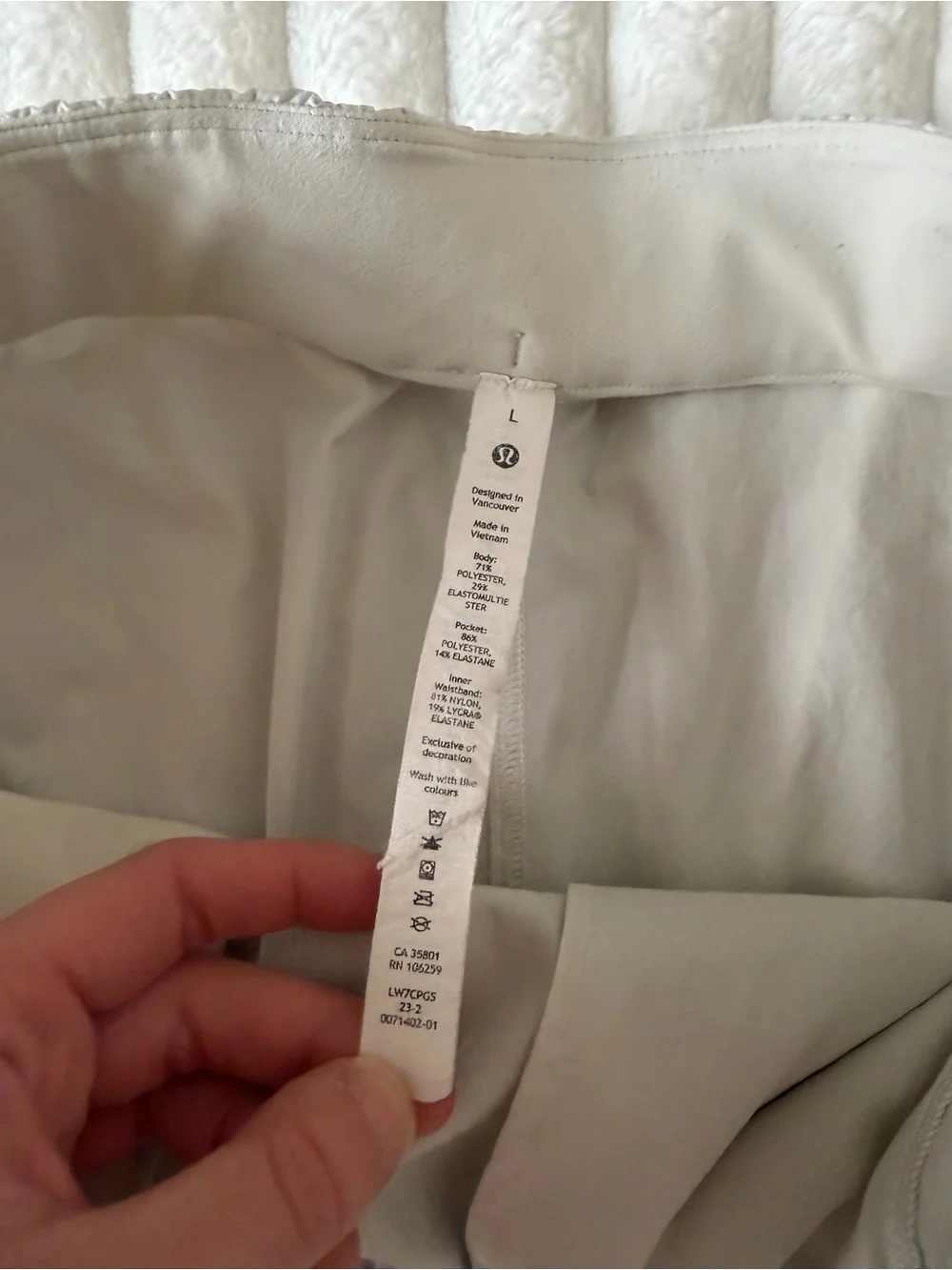 lululemon athletica Women's Athletic Shorts - Picture 4 of 8